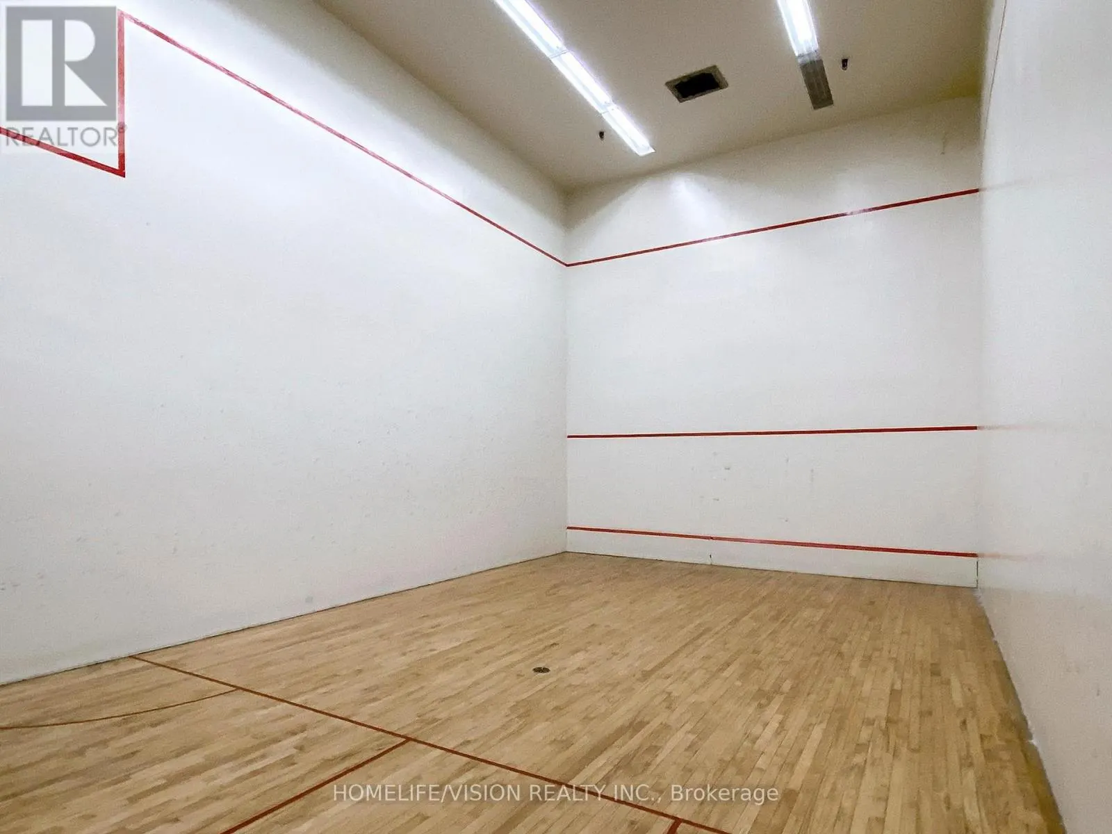 713 - 9 FOUR WINDS DRIVE