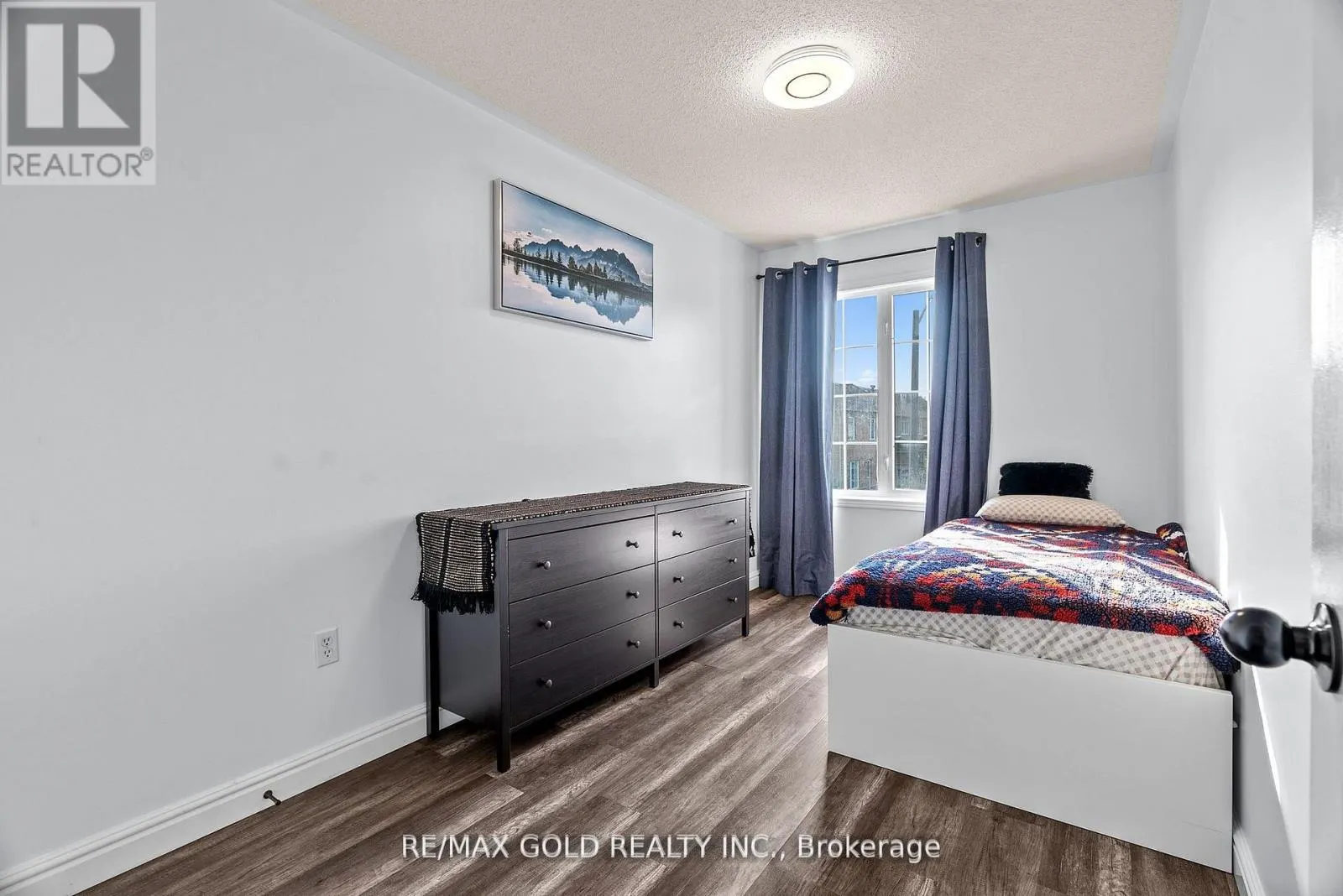 3218 CAMBERWELL DRIVE