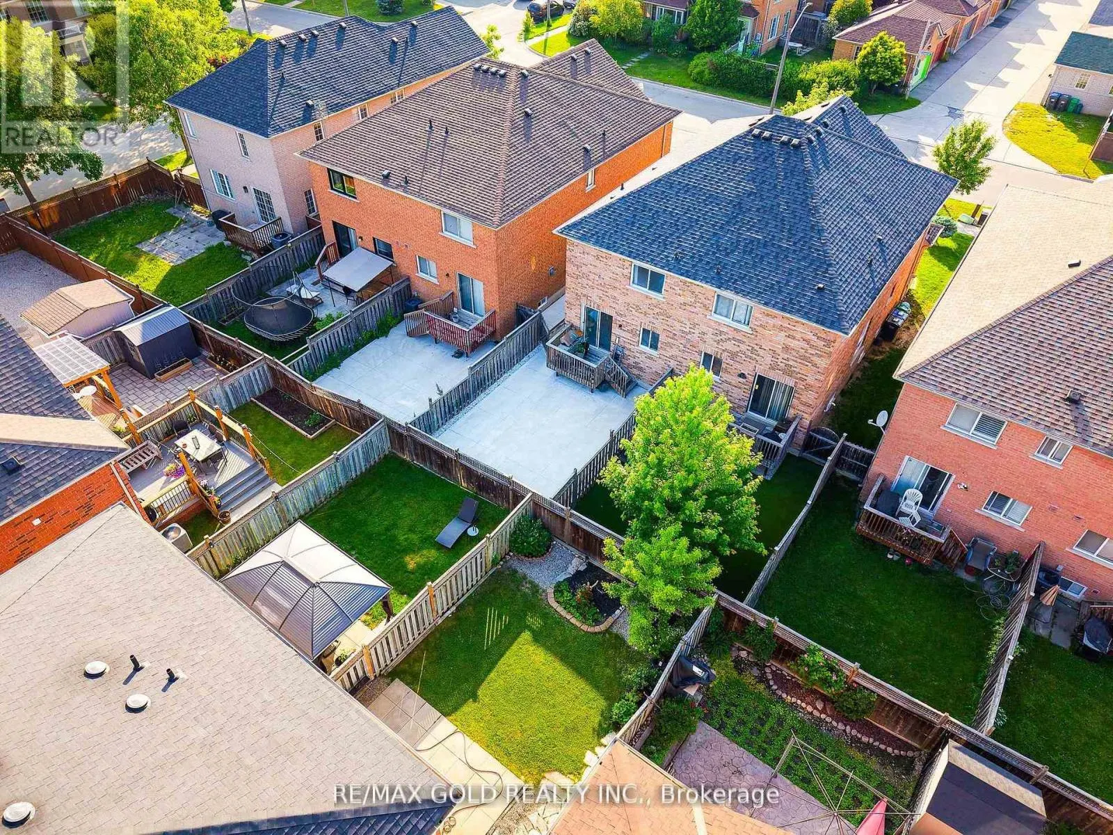 3218 CAMBERWELL DRIVE