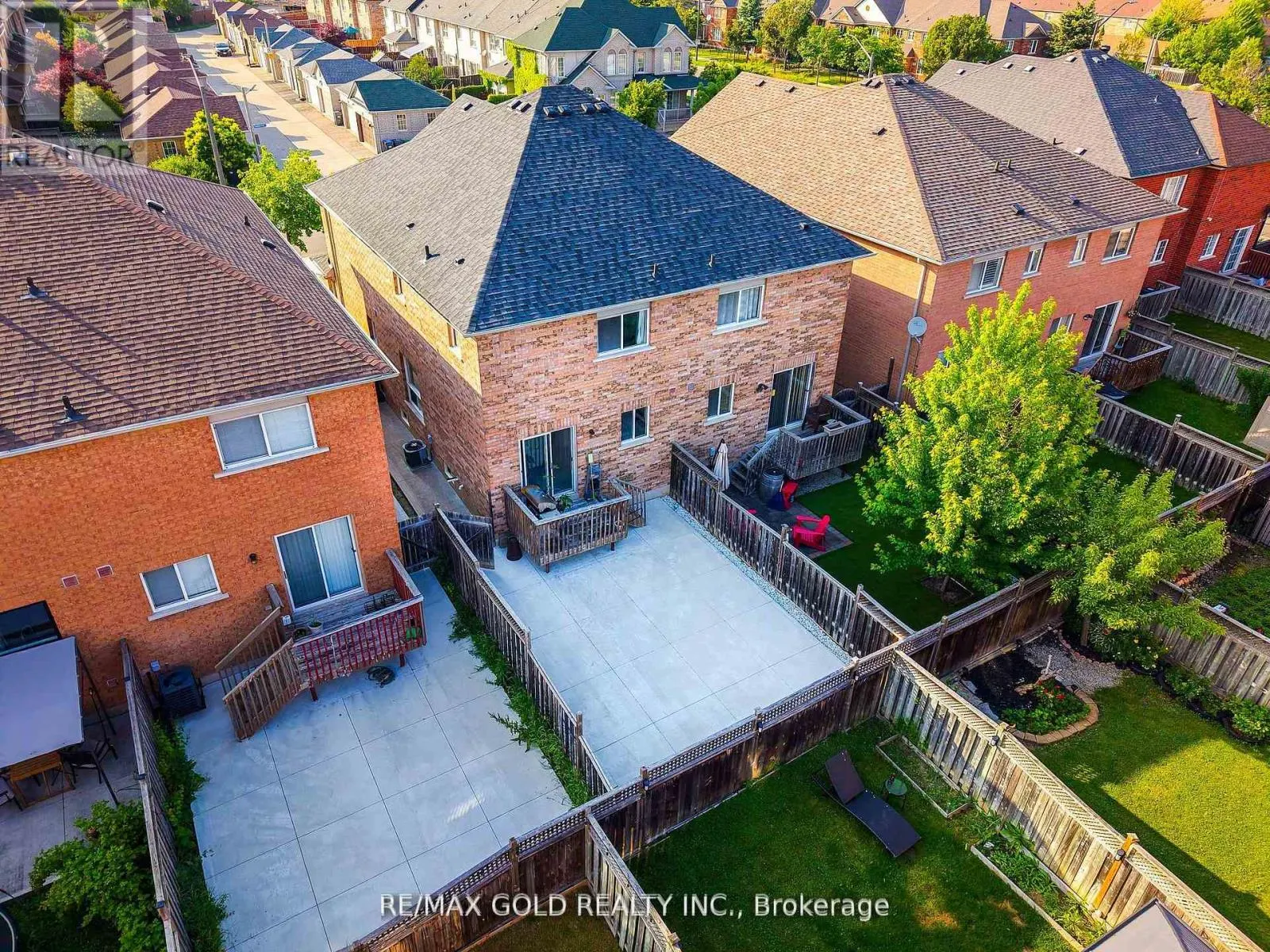 3218 CAMBERWELL DRIVE