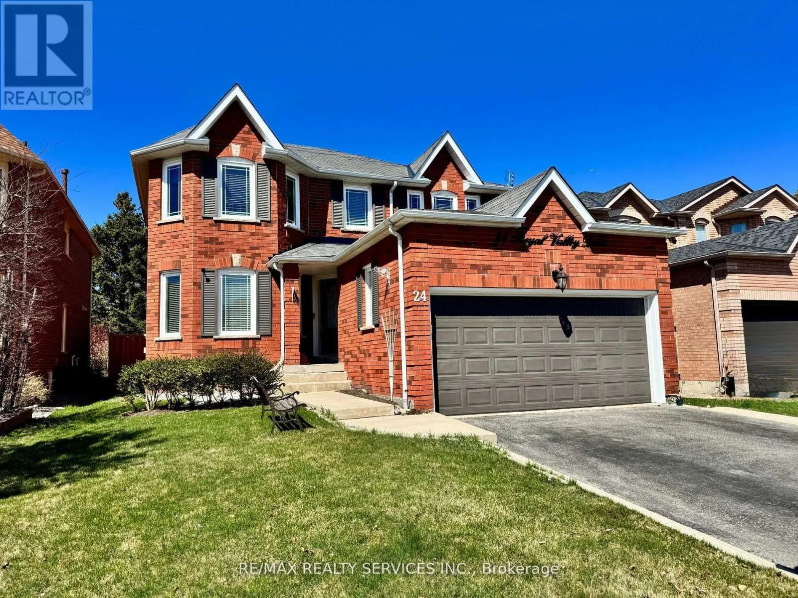 24 ROYAL VALLEY DRIVE