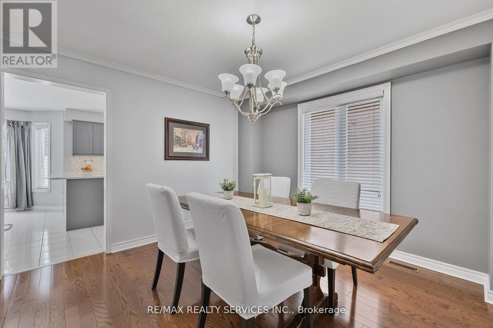 24 ROYAL VALLEY DRIVE