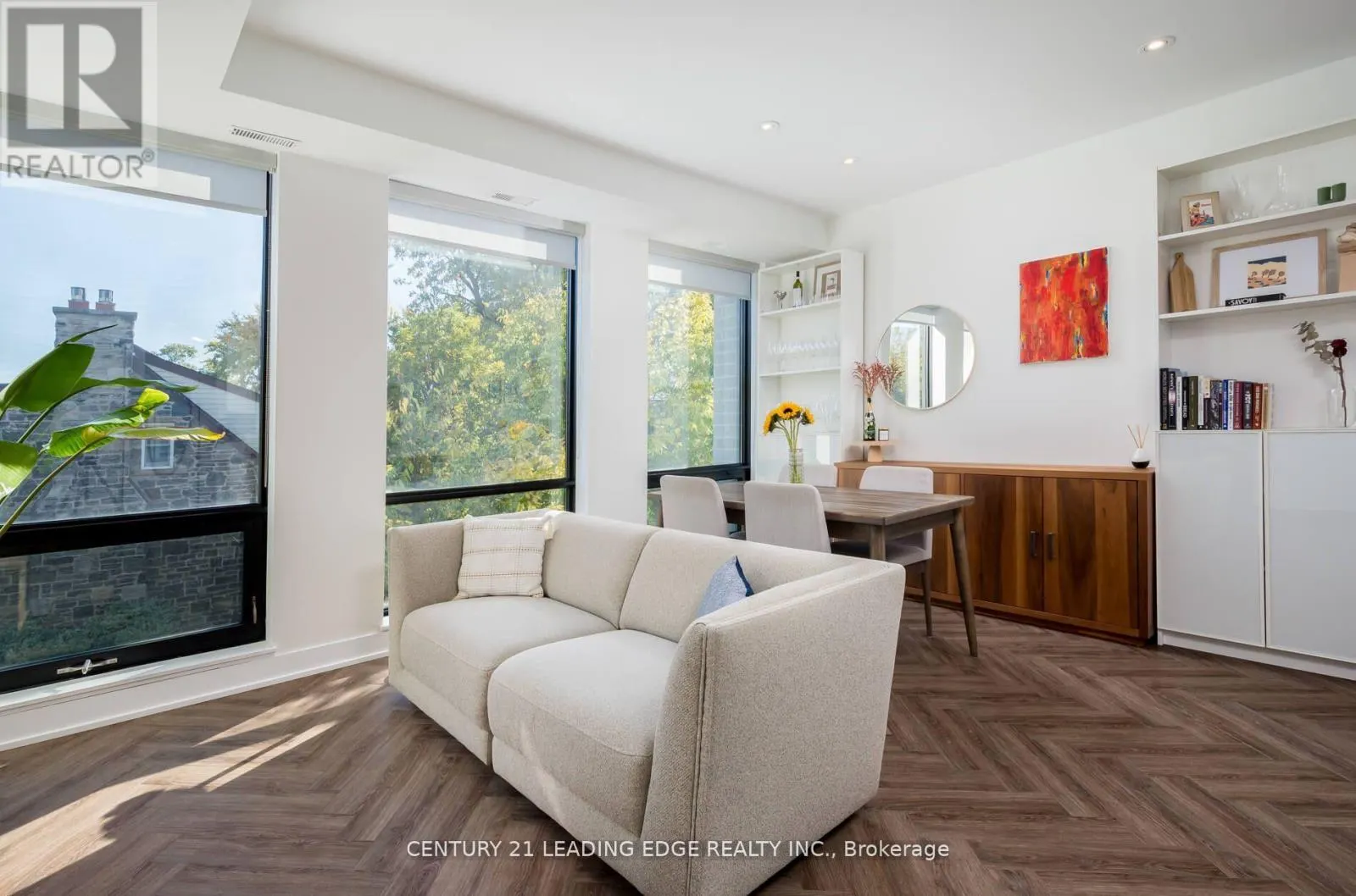 204 - 441 JANE STREET