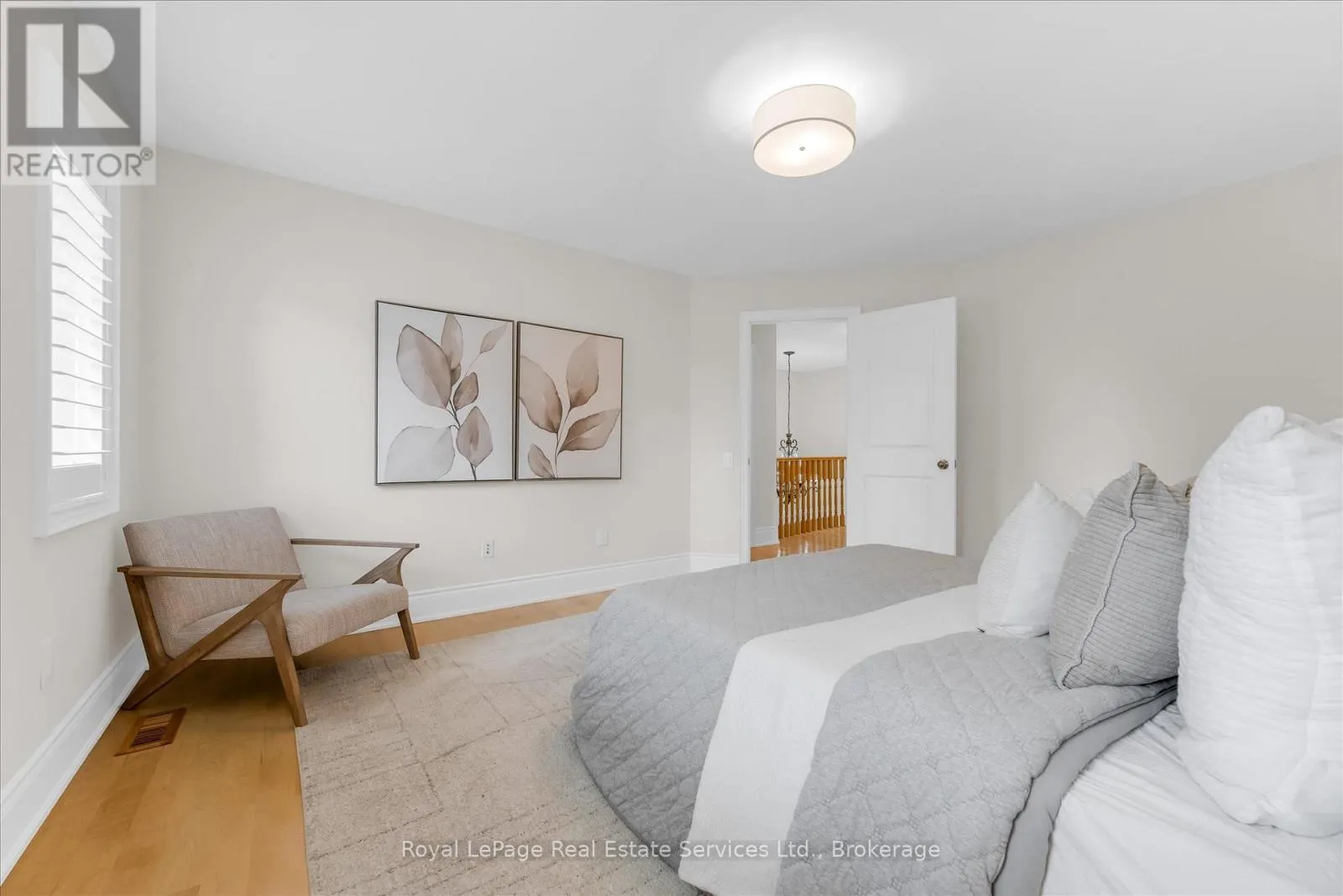 3340 MISTWELL CRESCENT