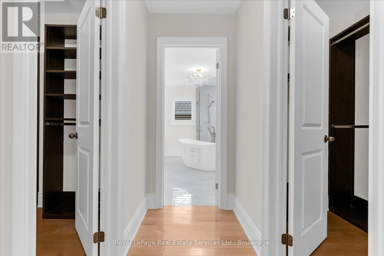 3340 MISTWELL CRESCENT