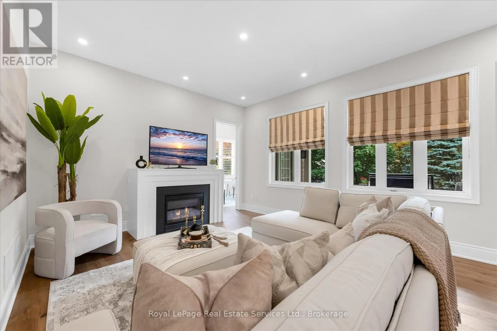 3340 MISTWELL CRESCENT