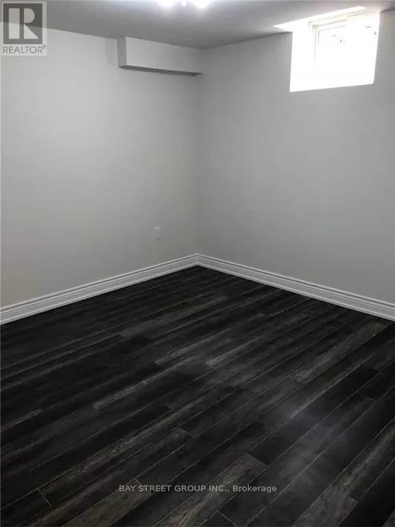 LOWER - 110 TURQUOISE CRESCENT