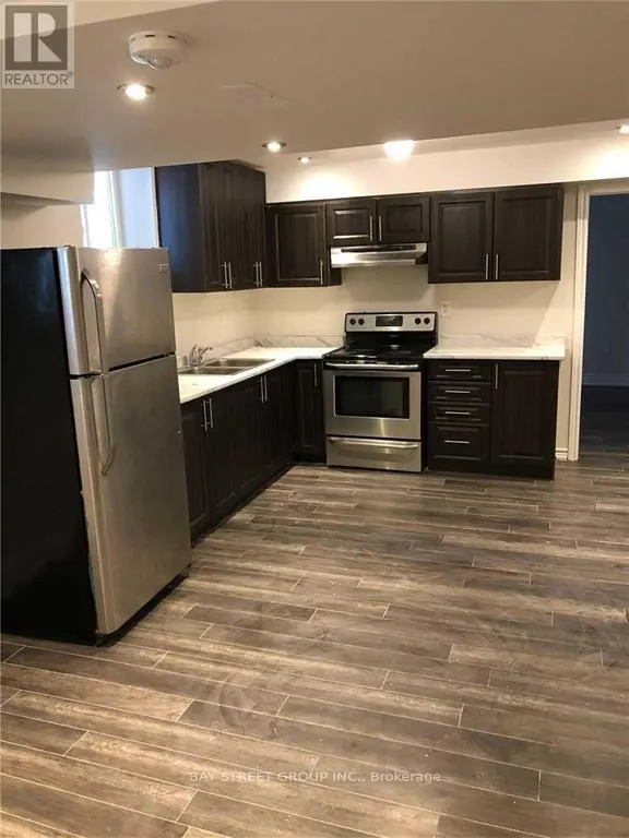 LOWER - 110 TURQUOISE CRESCENT