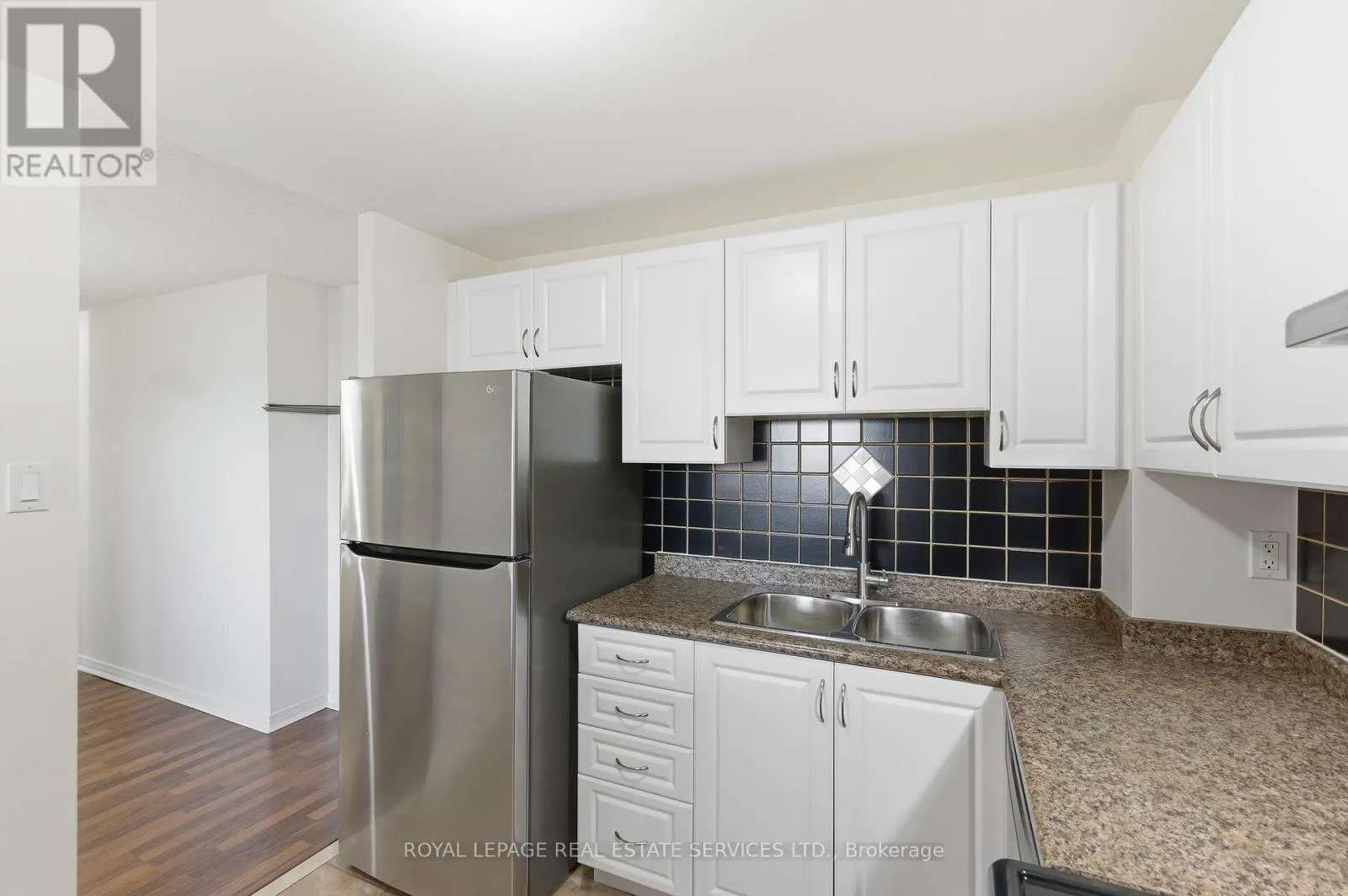 904 - 6720 GLEN ERIN DRIVE