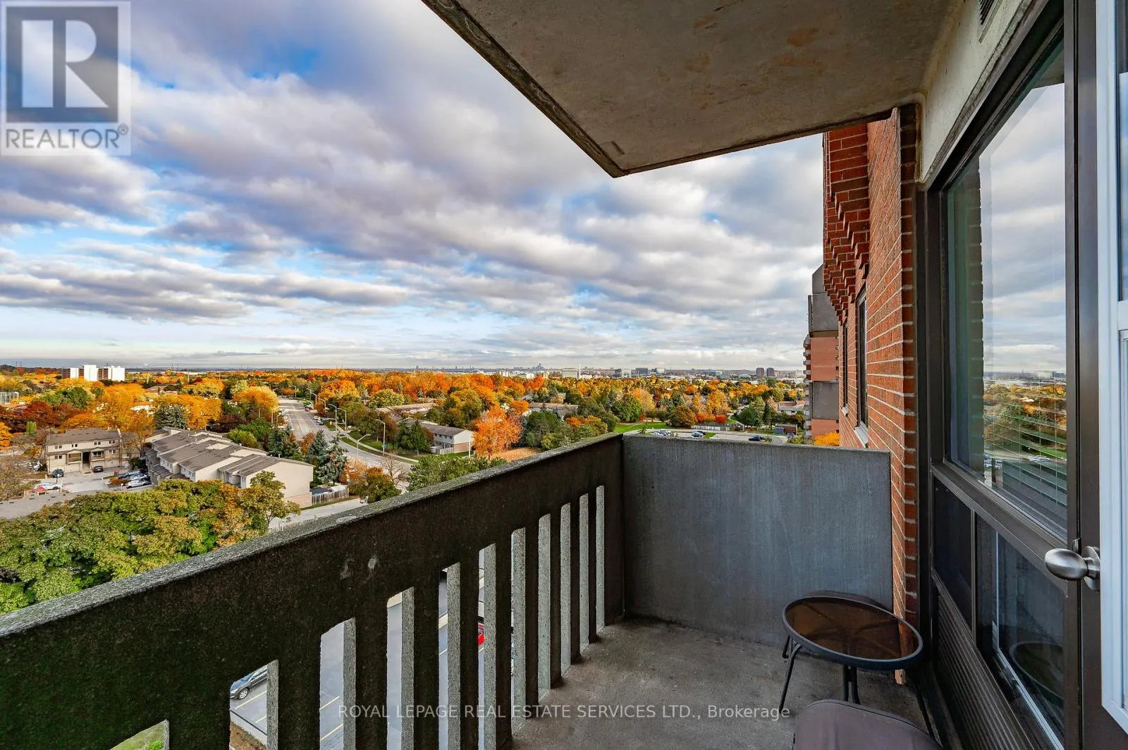 904 - 6720 GLEN ERIN DRIVE