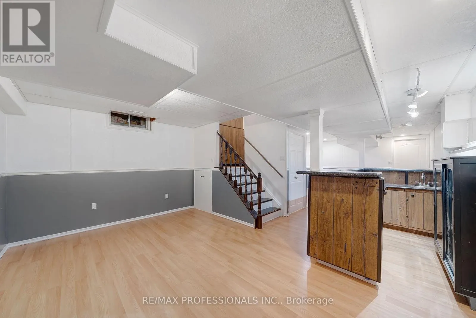 2159 BLUE  RIDGE LANE