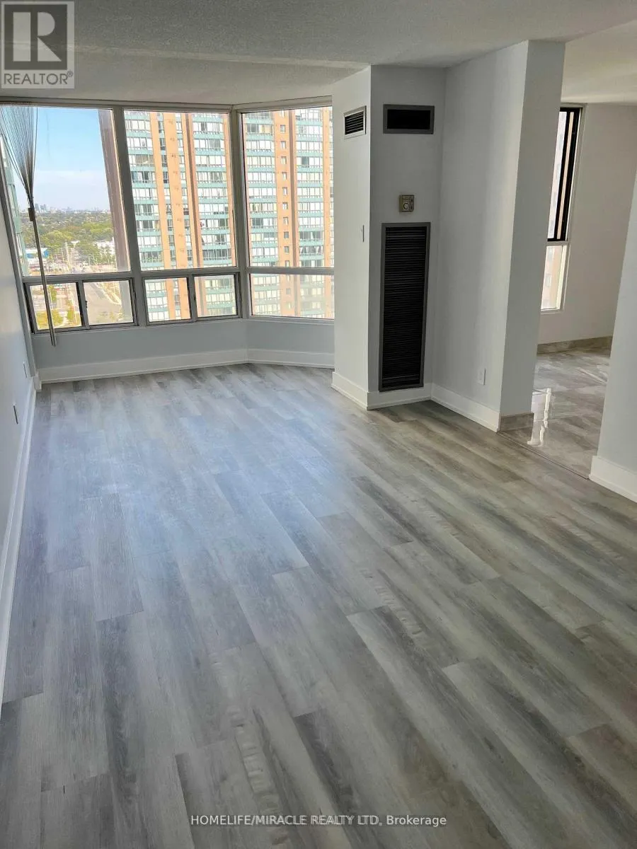 1412 - 155 HILLCREST AVENUE