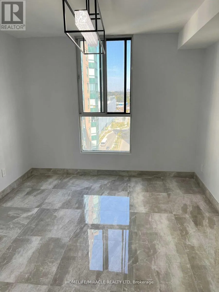 1412 - 155 HILLCREST AVENUE