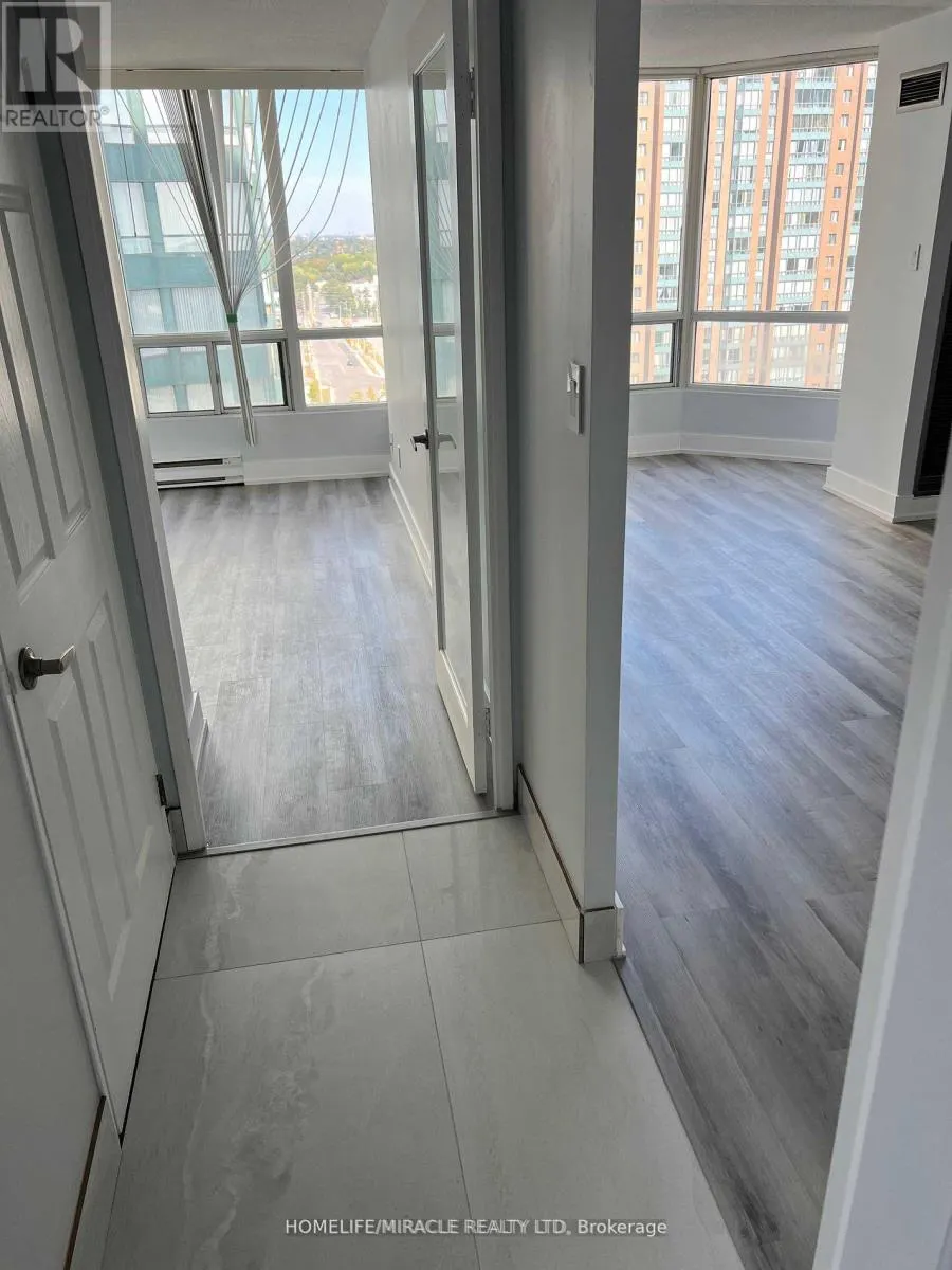 1412 - 155 HILLCREST AVENUE