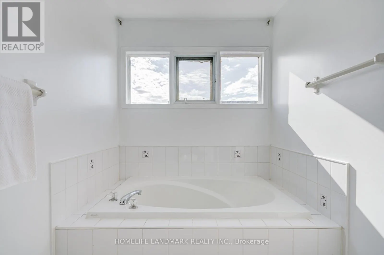 69 - 1050 BRISTOL ROAD W