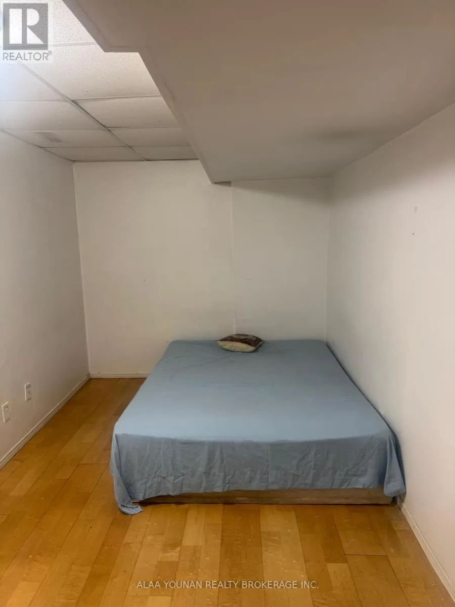 62 WEATHER VANE LINE