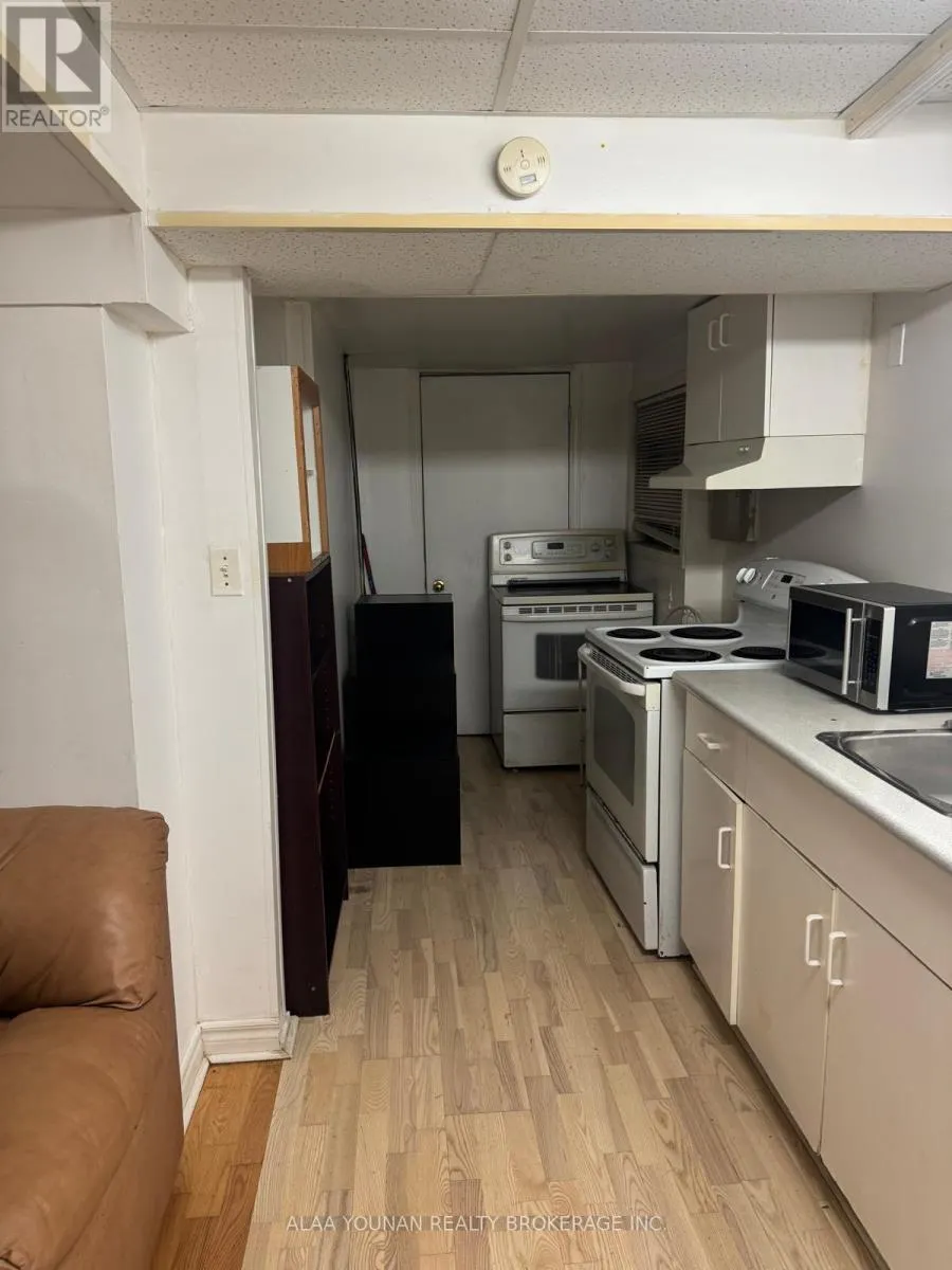 62 WEATHER VANE LINE