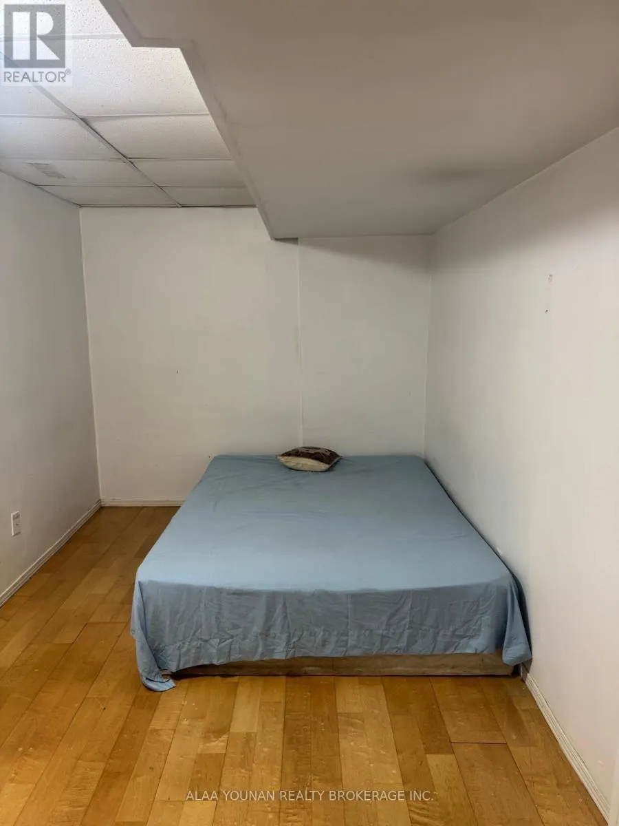 62 WEATHER VANE LINE