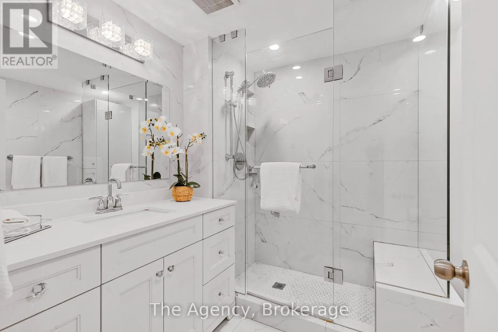 1122 GLENRIDGE DRIVE