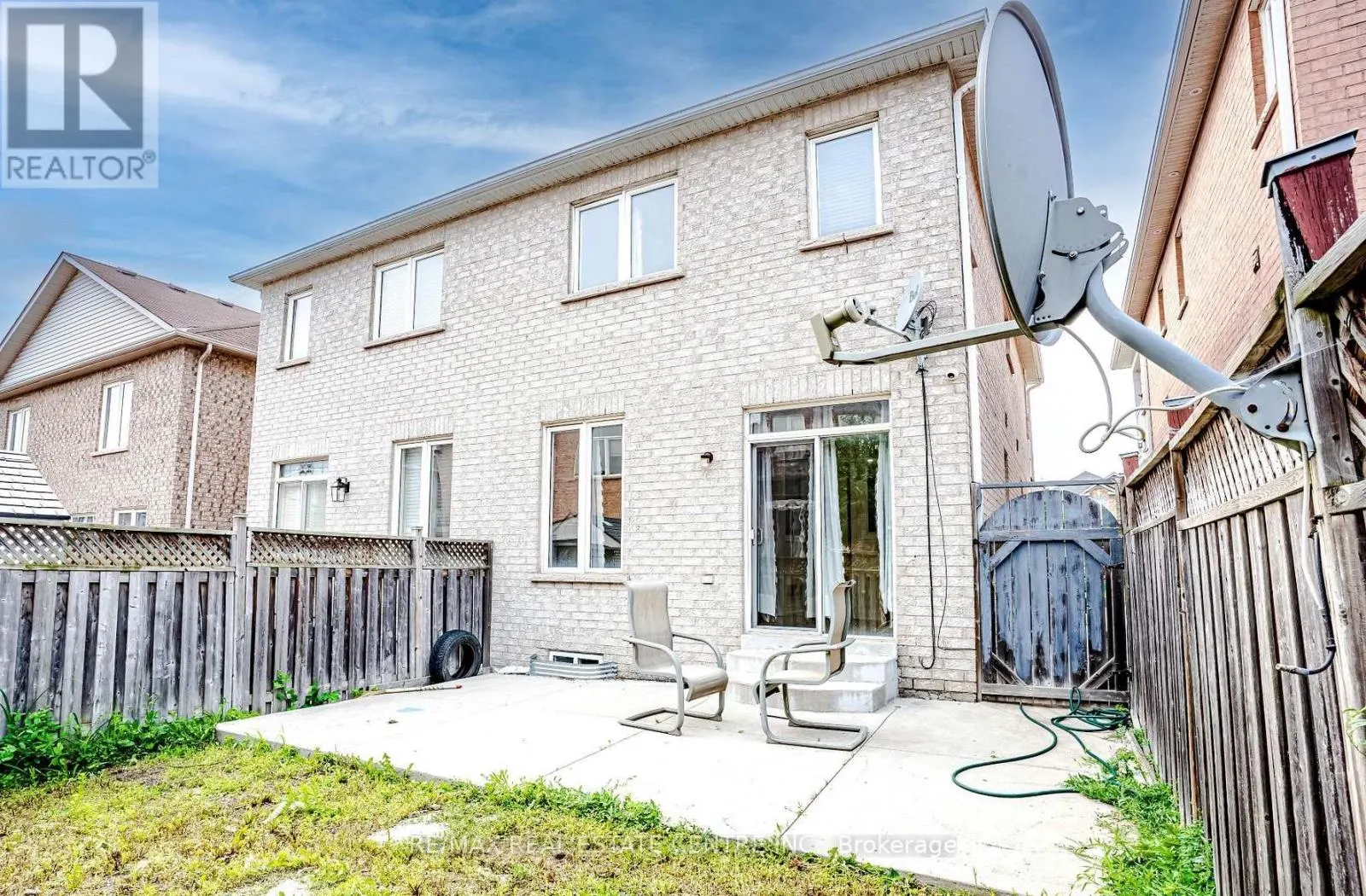 106 SILENT POND CRESCENT