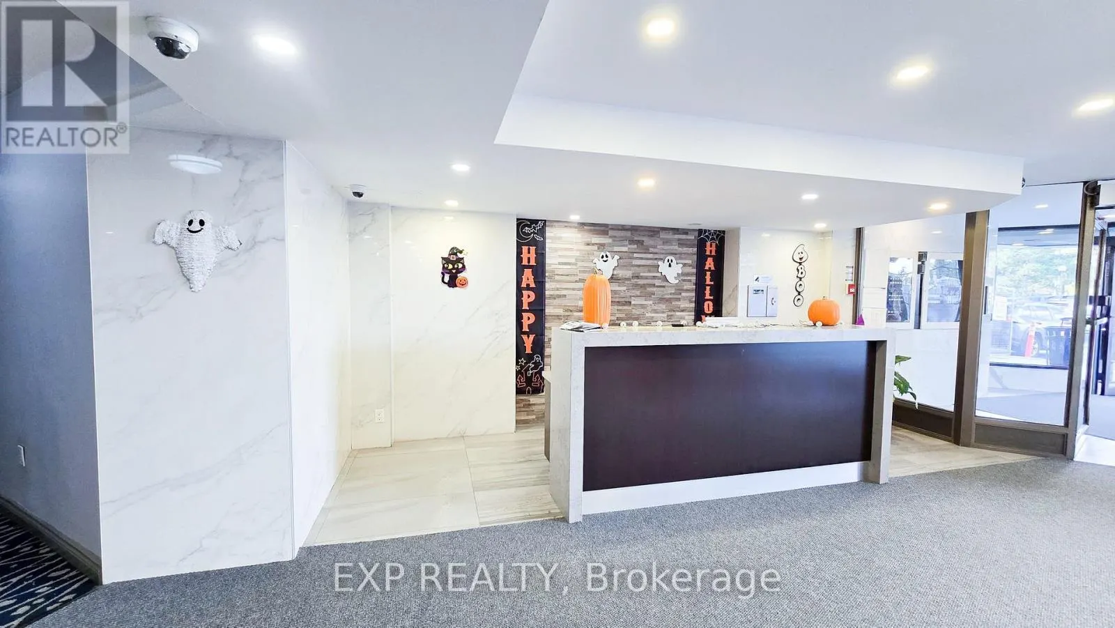 PH 10 - 234 ALBION ROAD