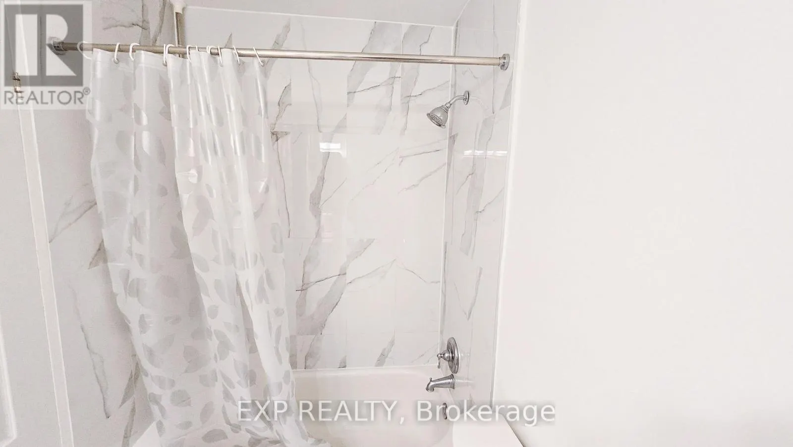 PH 10 - 234 ALBION ROAD