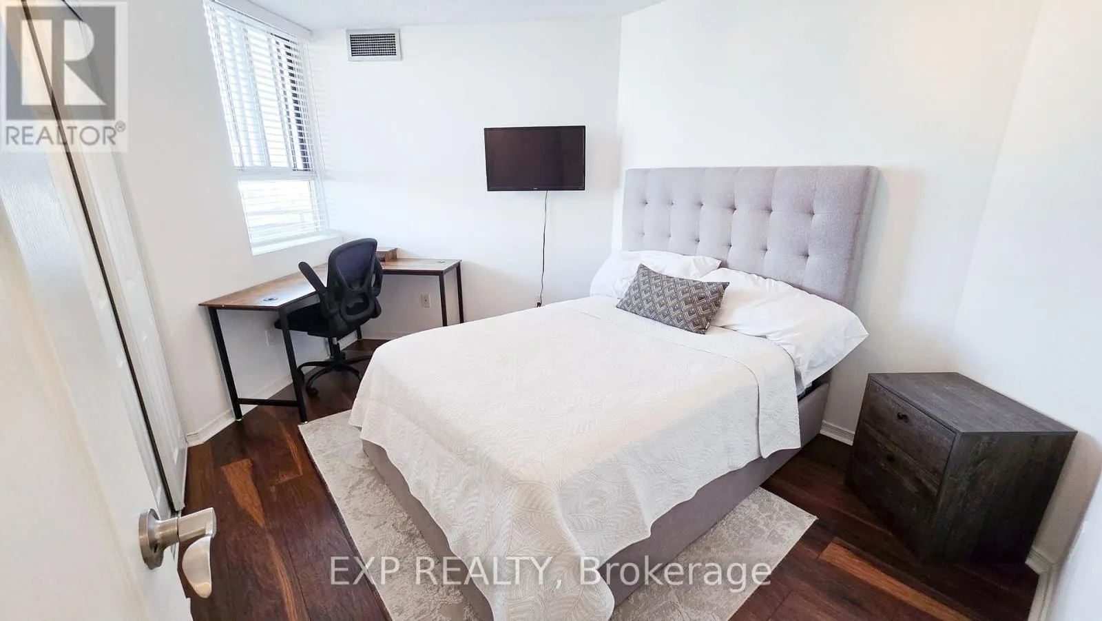 PH 10 - 234 ALBION ROAD