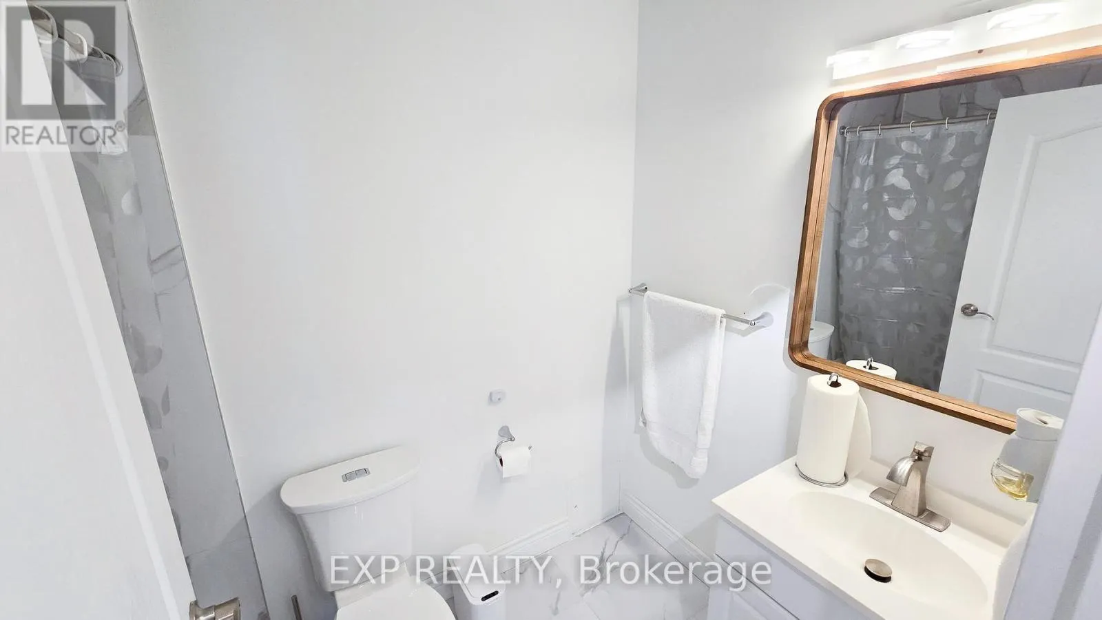 PH 10 - 234 ALBION ROAD