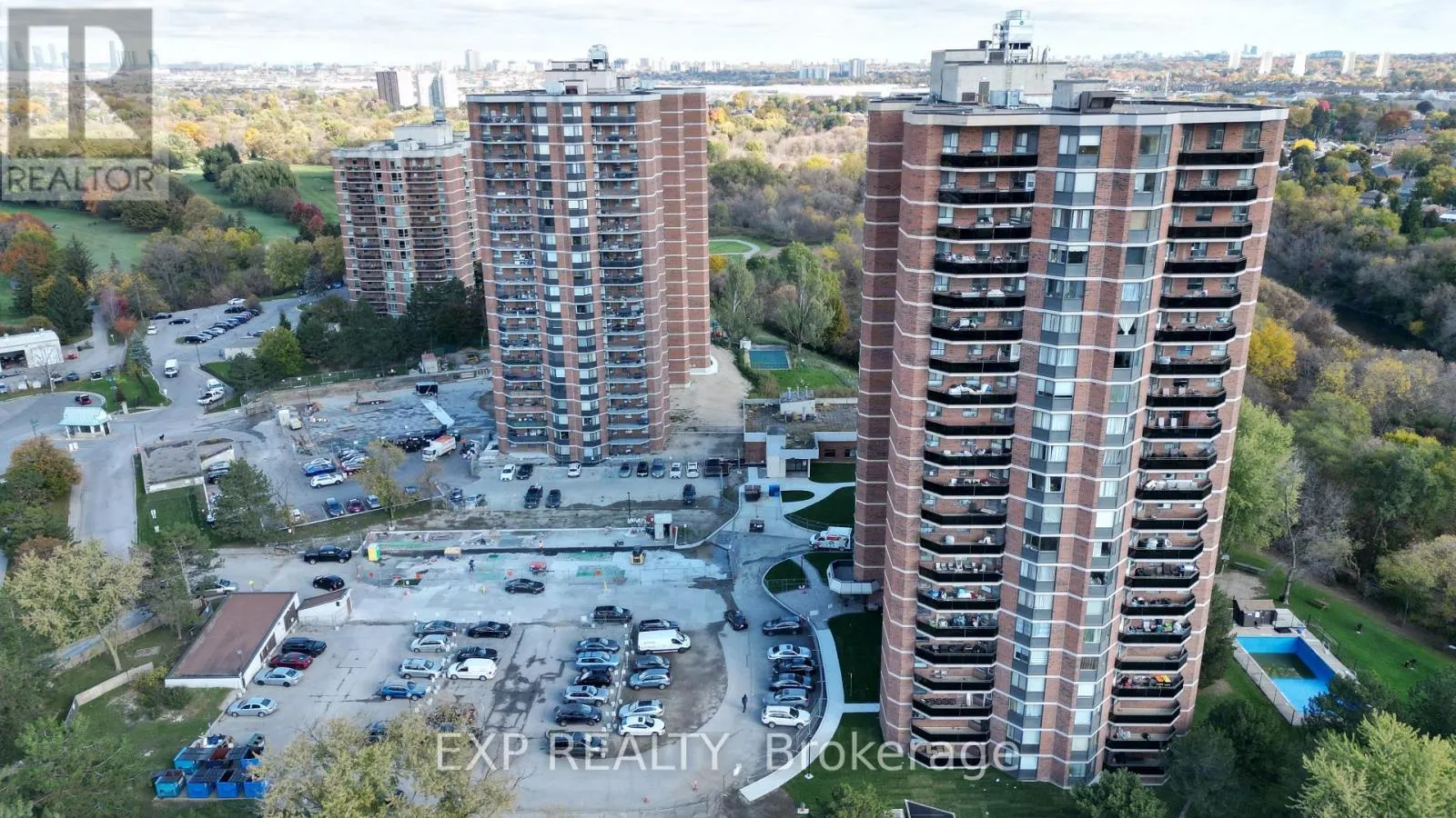 PH 10 - 234 ALBION ROAD