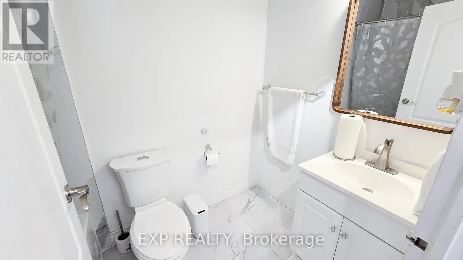 PH 10 - 234 ALBION ROAD