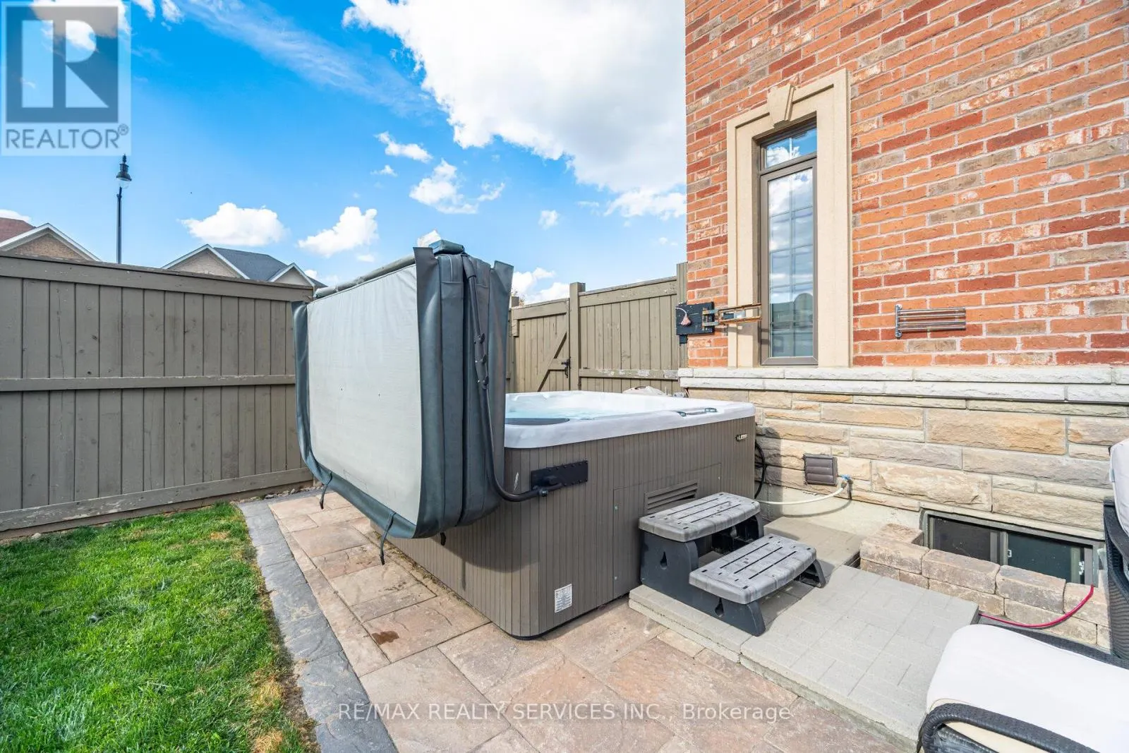 333 REMEMBRANCE ROAD