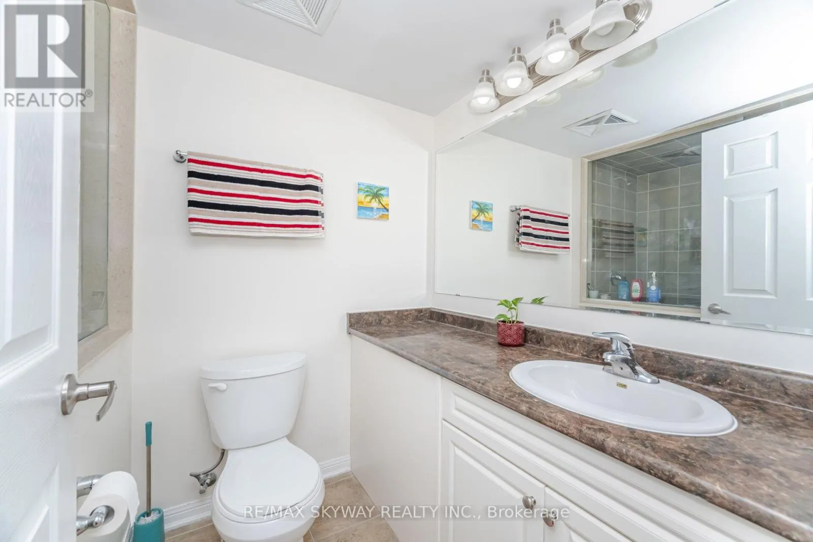 303 - 60 BAYCLIFFE CRESCENT