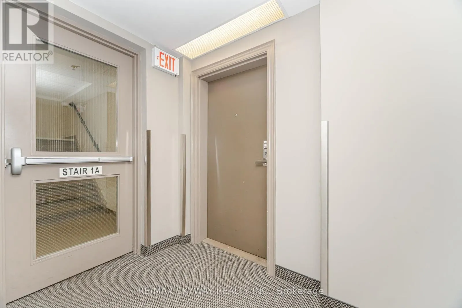 303 - 60 BAYCLIFFE CRESCENT