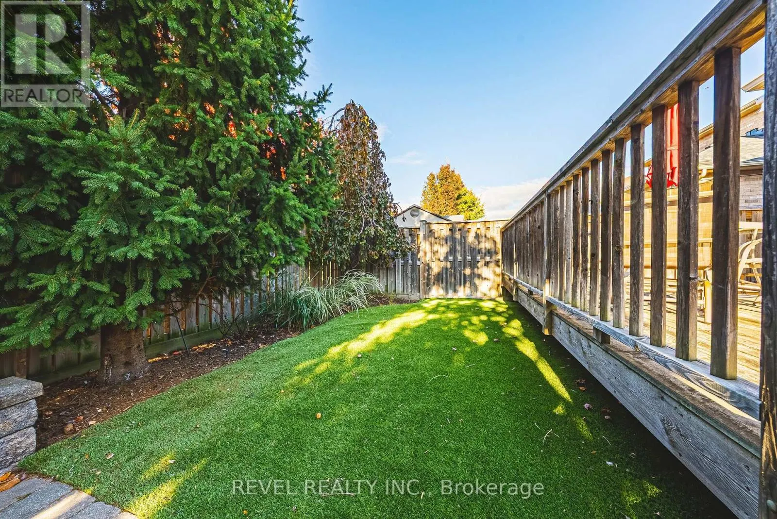 664 SERAFINI CRESCENT