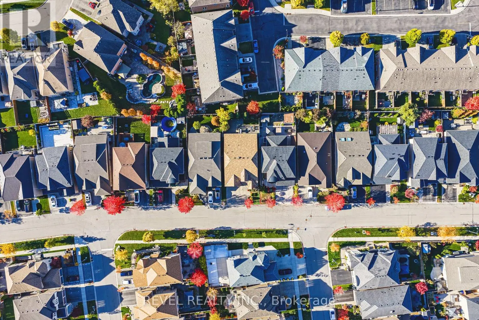 664 SERAFINI CRESCENT