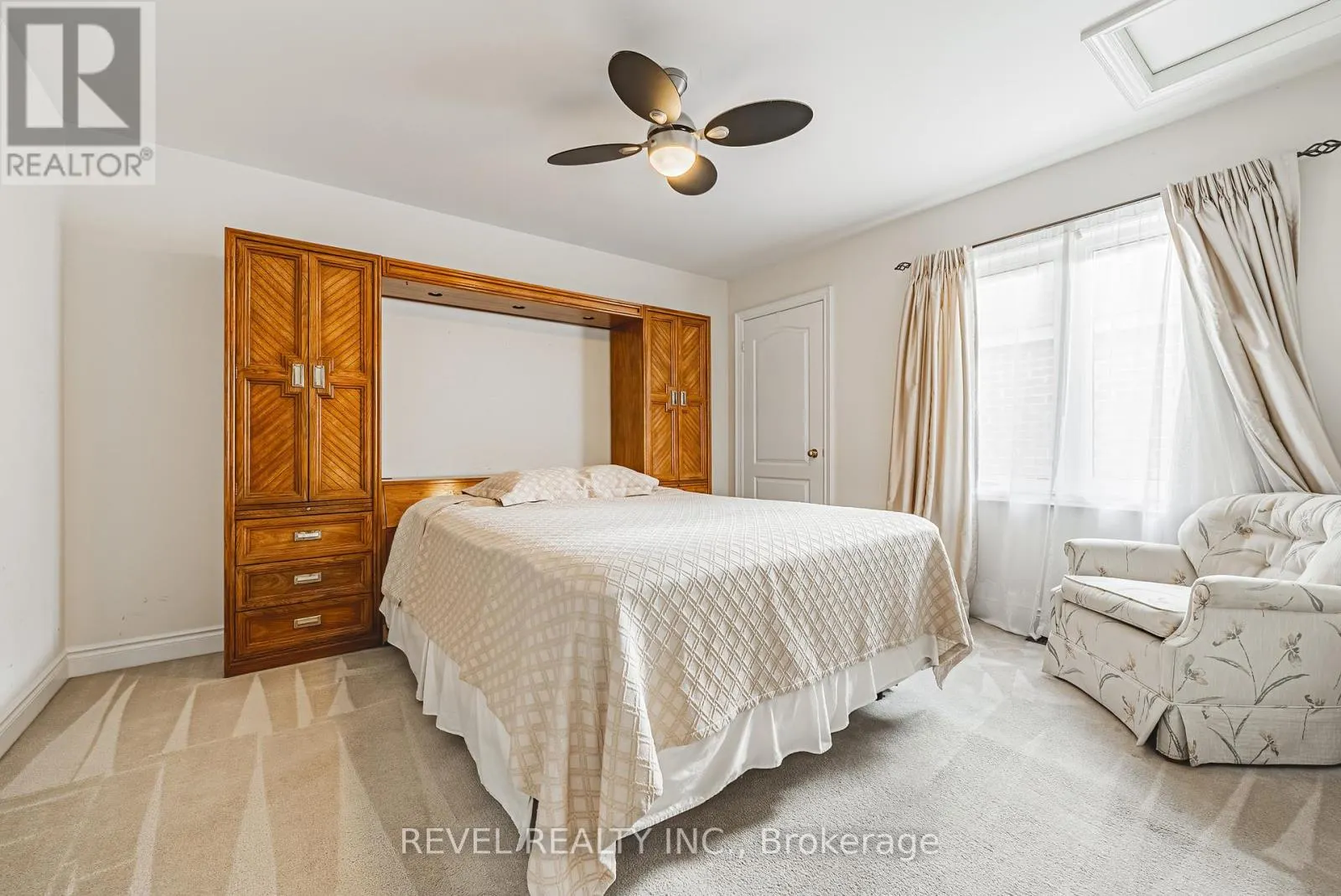 664 SERAFINI CRESCENT