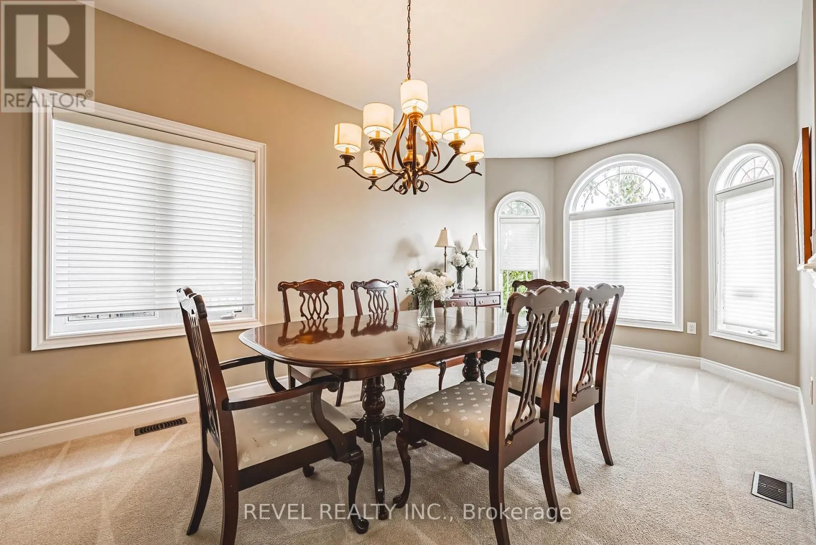 664 SERAFINI CRESCENT