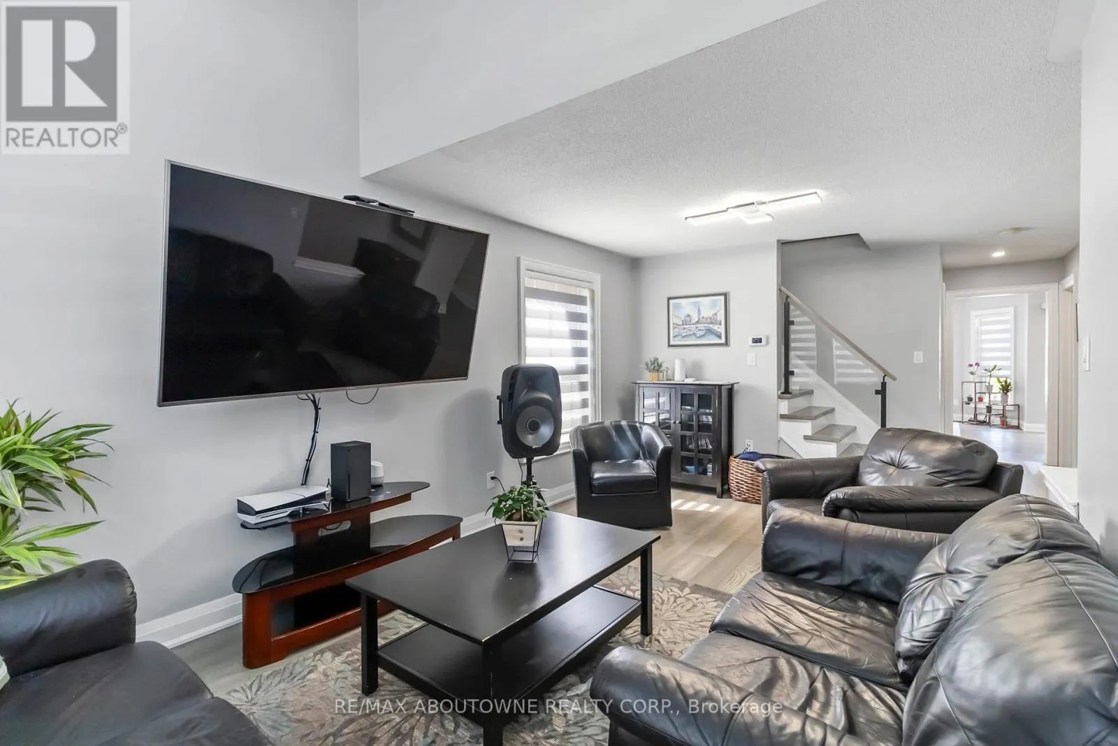 2286 DUNFOREST CRESCENT