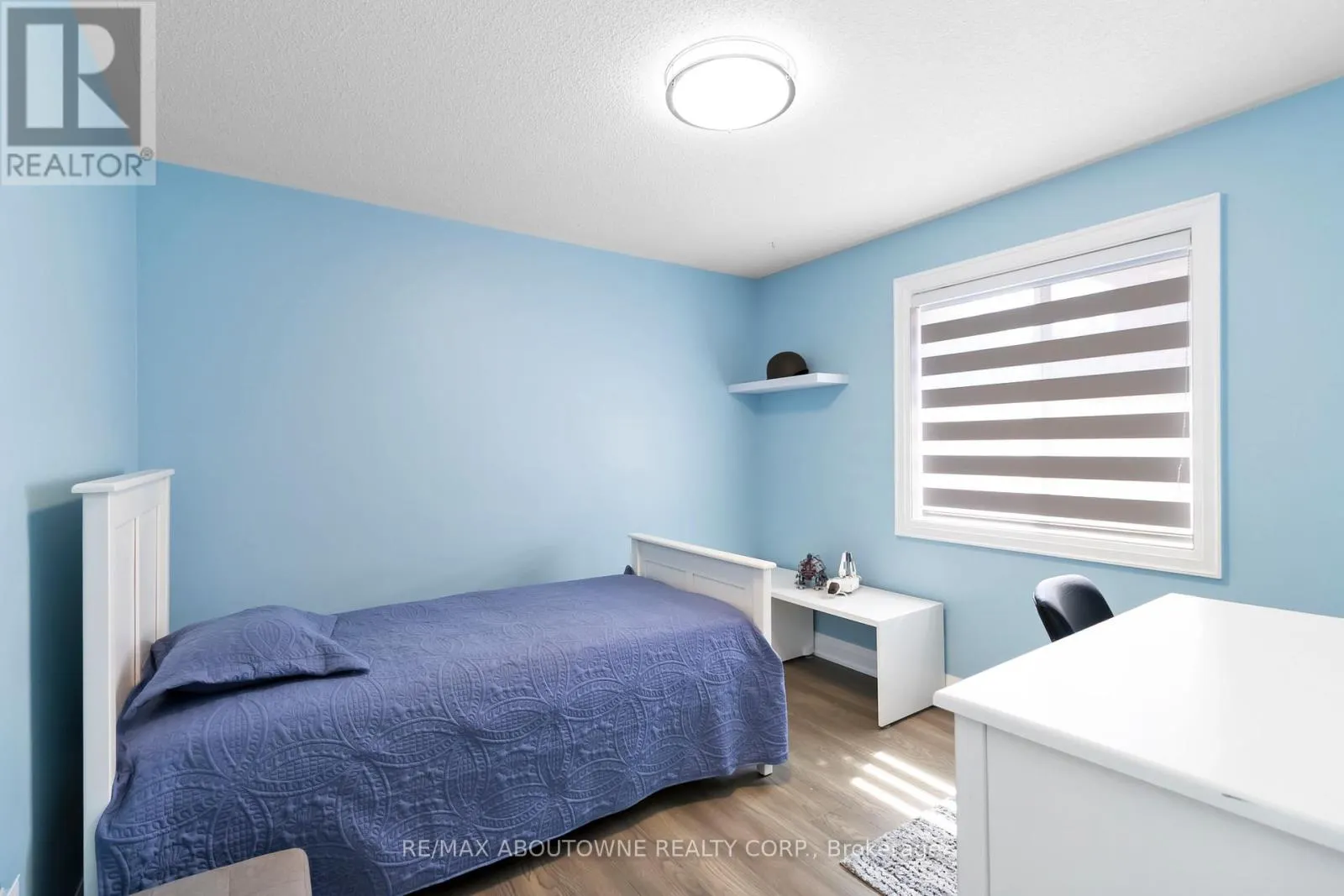 2286 DUNFOREST CRESCENT