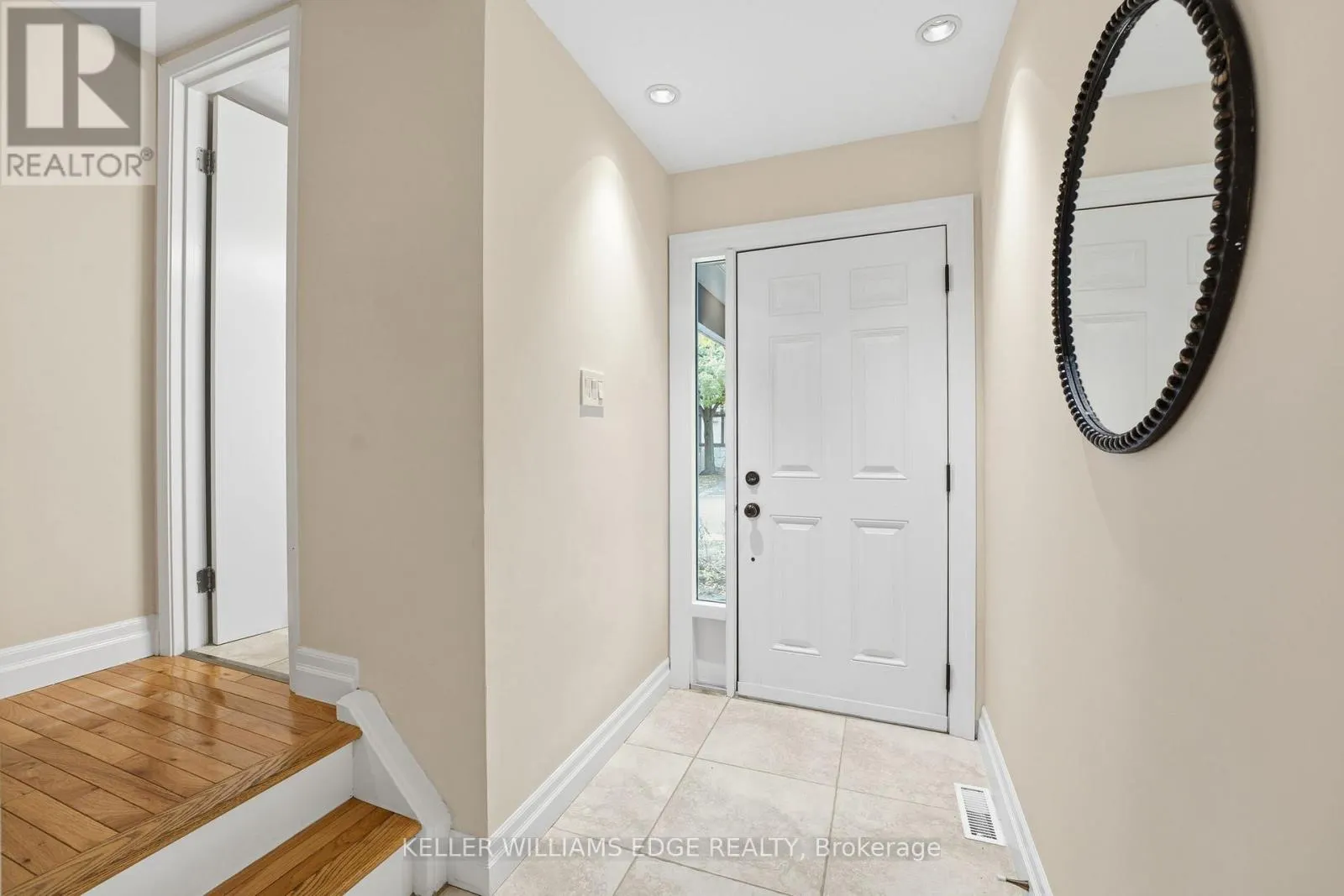 16 - 2200 GLENWOOD SCHOOL DRIVE