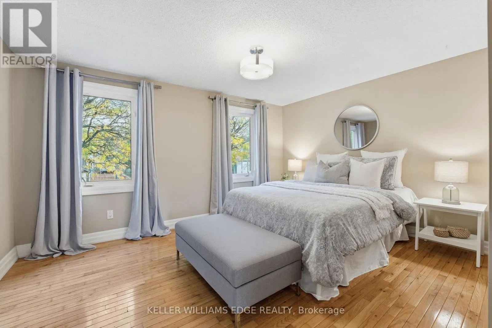 16 - 2200 GLENWOOD SCHOOL DRIVE