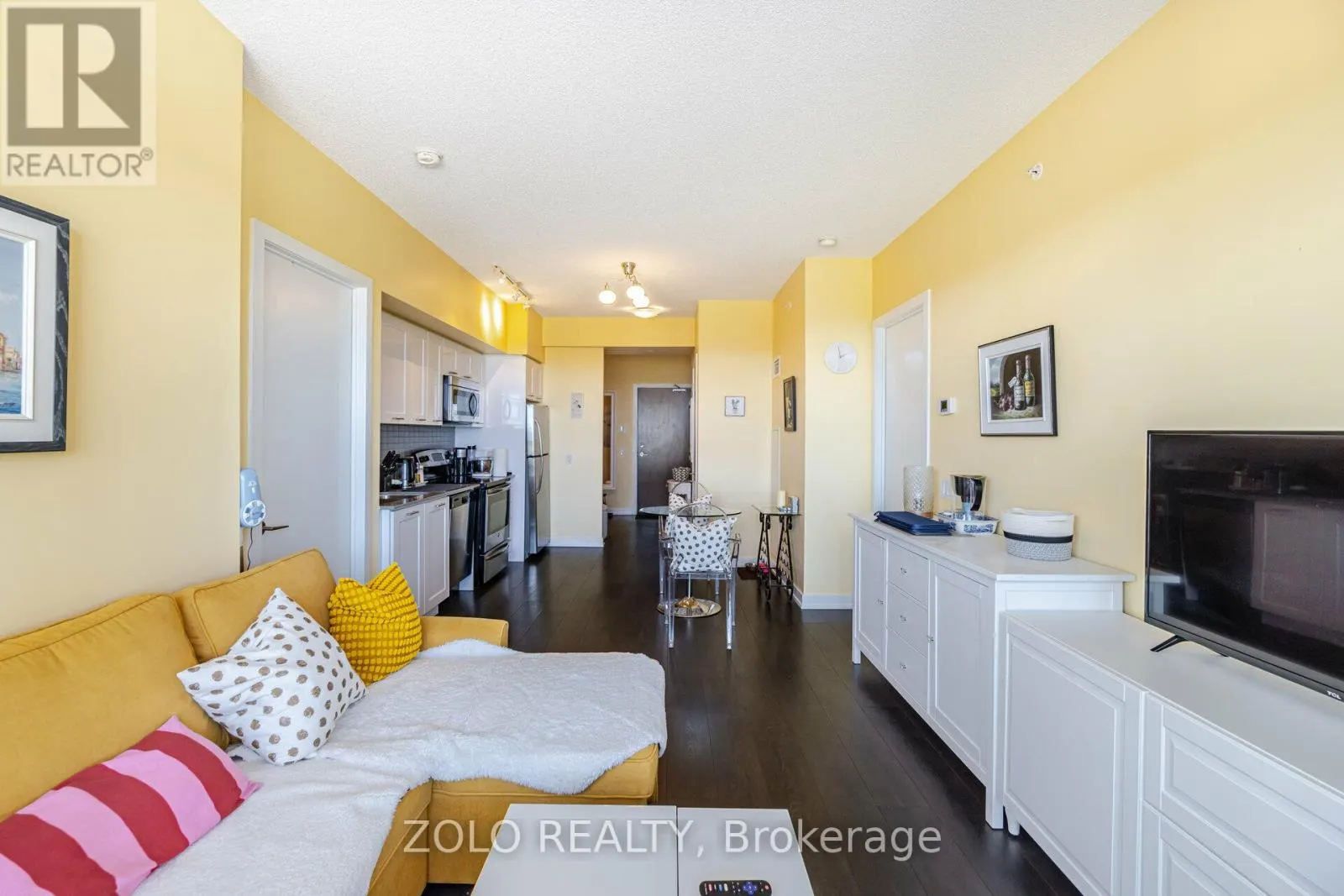 902 - 2212 LAKESHORE BOULEVARD W