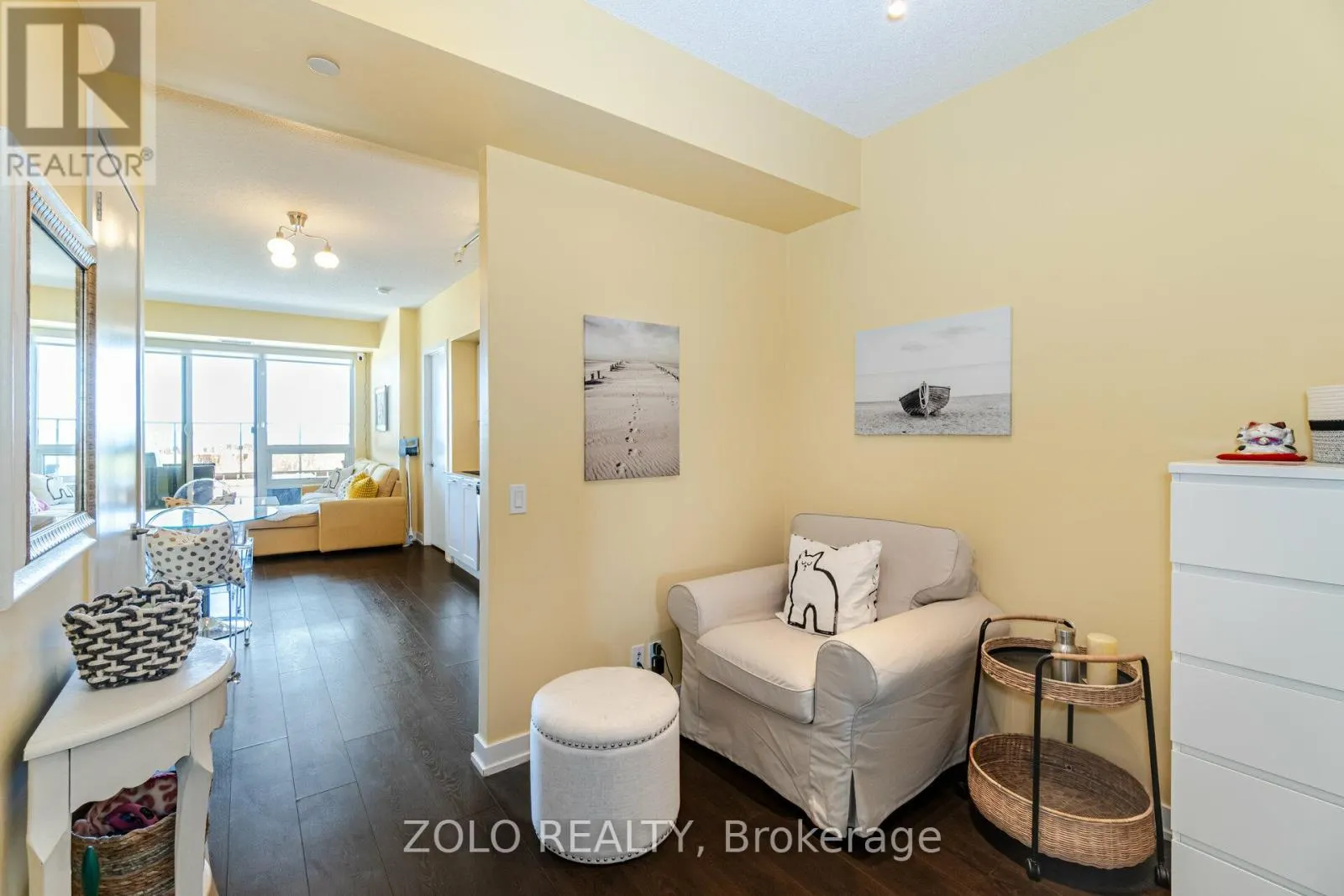 902 - 2212 LAKESHORE BOULEVARD W