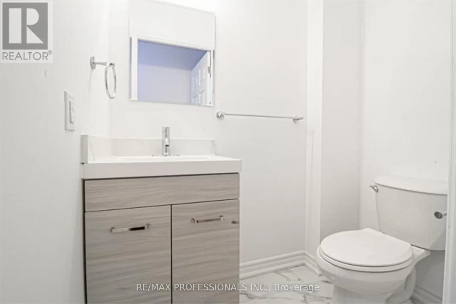 49 - 2035 SOUTH MILLWAY