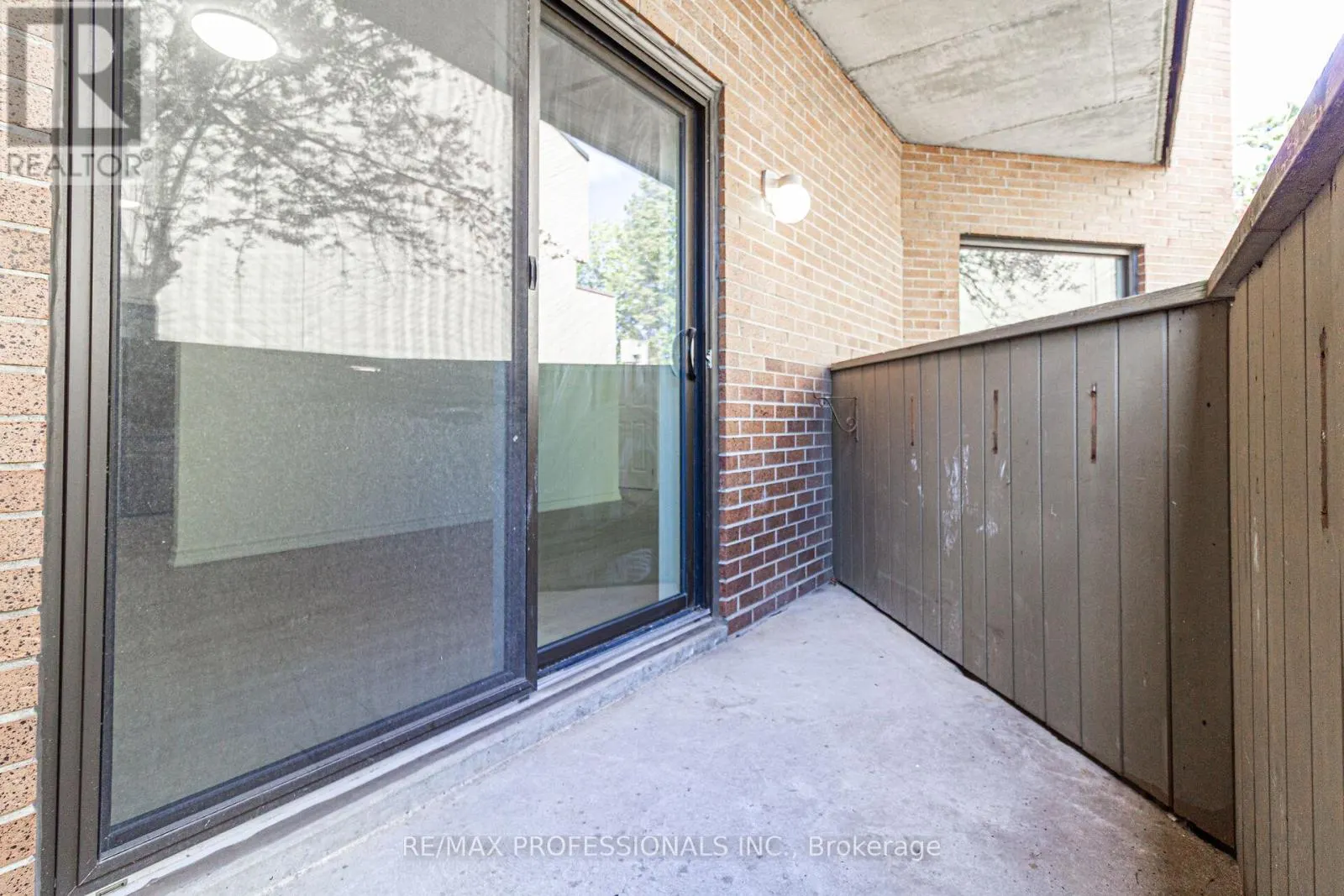 49 - 2035 SOUTH MILLWAY