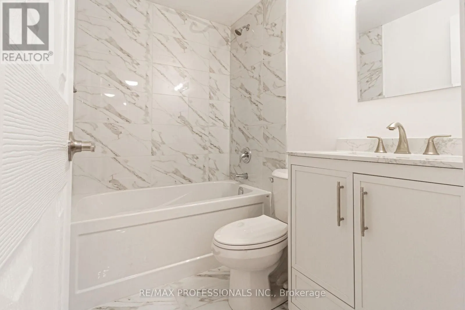 49 - 2035 SOUTH MILLWAY