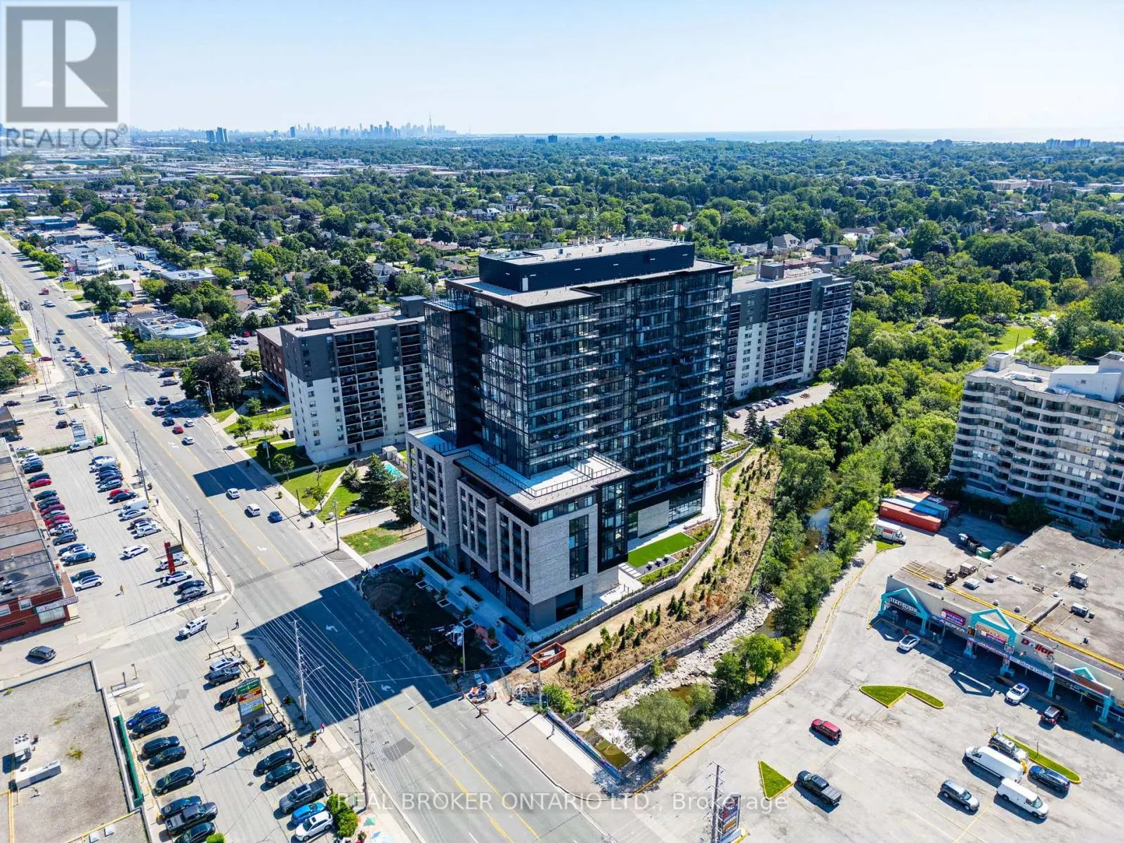 1602 - 86 DUNDAS STREET E