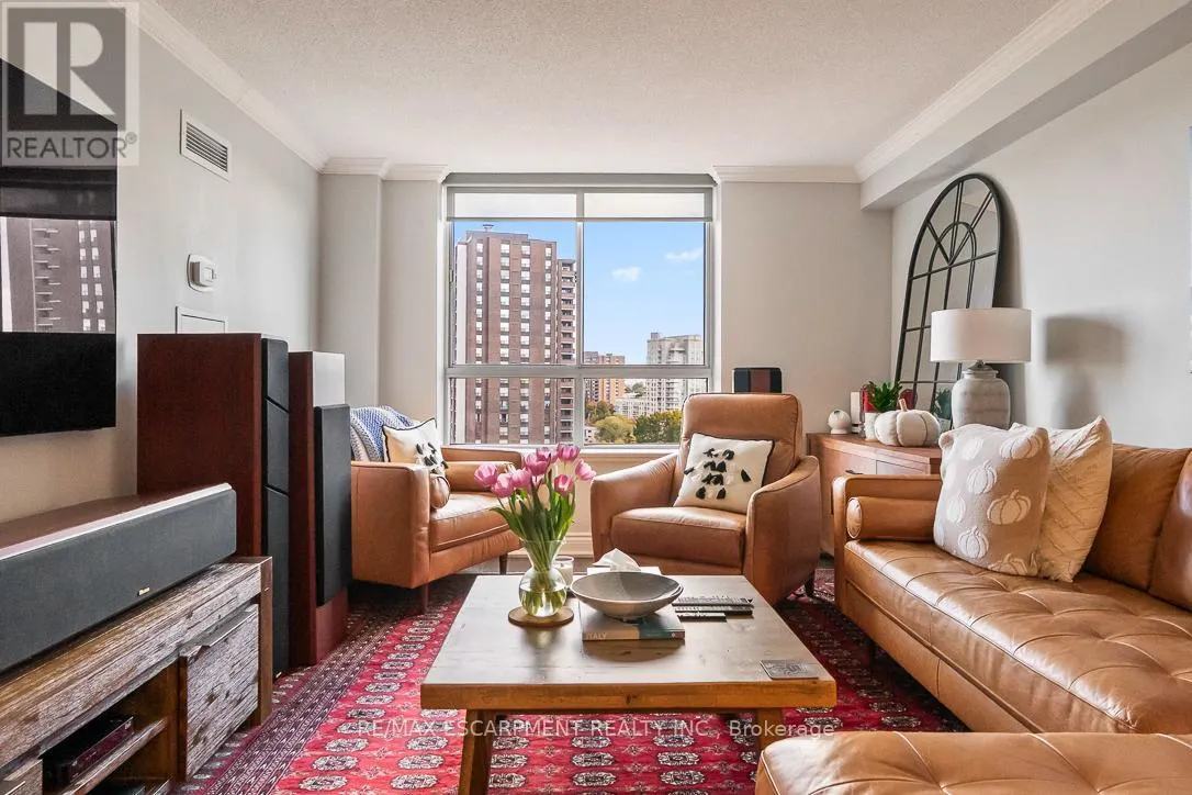 1015 - 1485 LAKESHORE ROAD