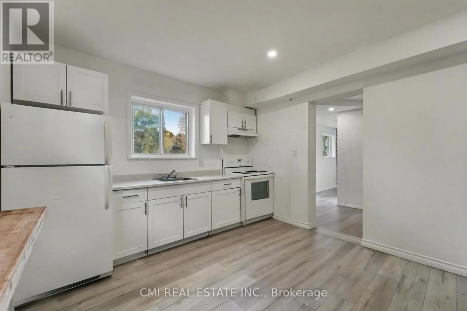 2610 ISLINGTON AVENUE