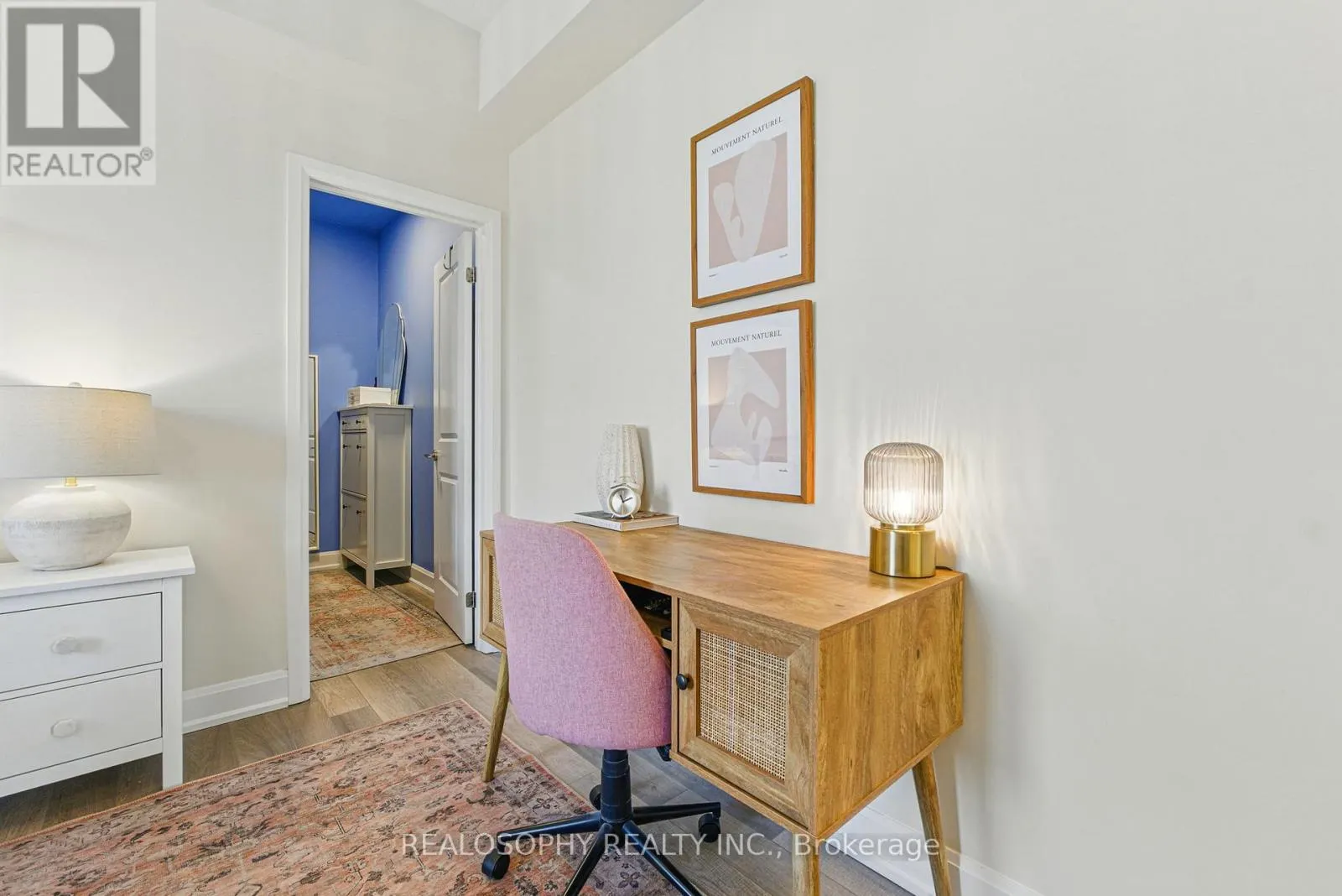 304 - 2333 SAWGRASS DRIVE